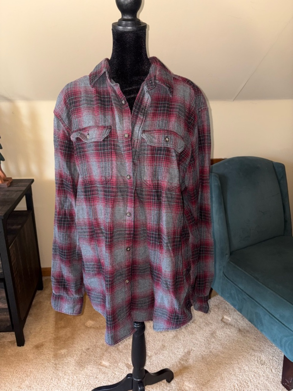Plaid Button-Up Flannel Shirt in Gray and Burgundy